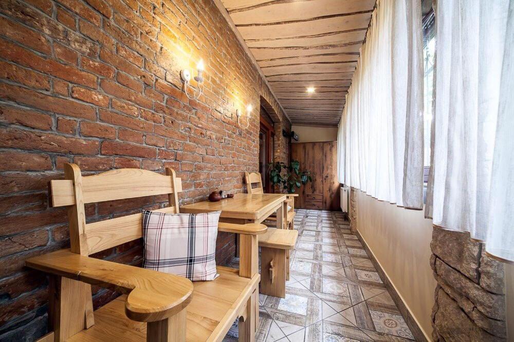 Austrian Apartment Lwów Zewnętrze zdjęcie
