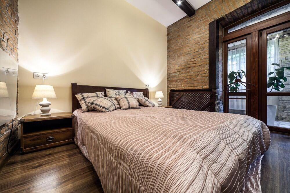 Austrian Apartment Lwów Zewnętrze zdjęcie